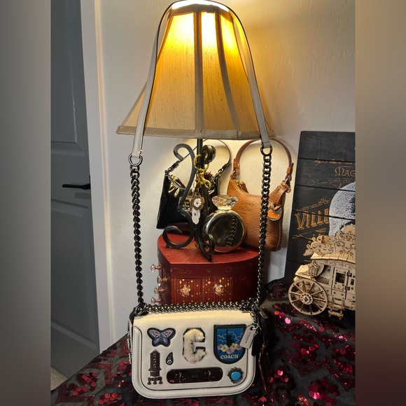 Coach Handbags - Coach 2017 (RE)LOVED Tea Rose Swagger 20 Shoulder Crossbody Upcrafted by COACH